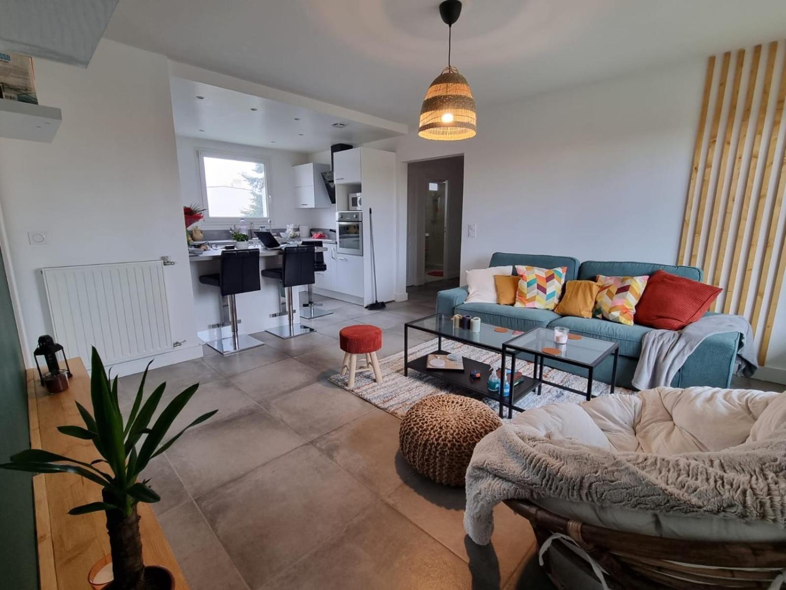 Cosy Colour Place Apartment Вилие-сюр-Марн Екстериор снимка
