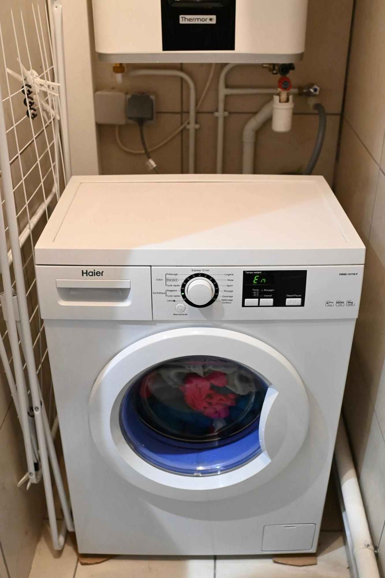 Cosy Colour Place Apartment Вилие-сюр-Марн Екстериор снимка